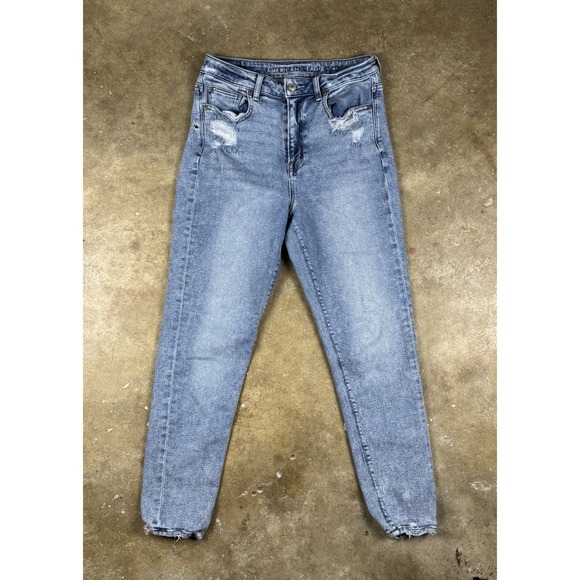 American Eagle Mom Jean Women's Size 4 Blue Distressed High-Rise Tapered Leg - Picture 3 of 11
